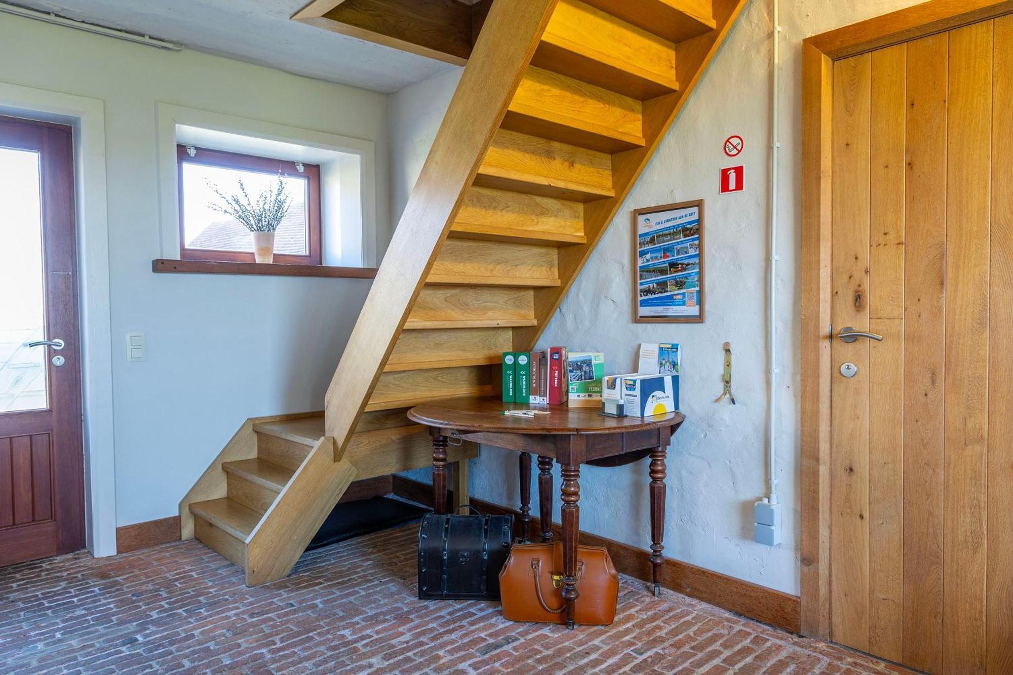 Holiday Home 'T Hof Der Witte Damen Veurne Bagian luar foto